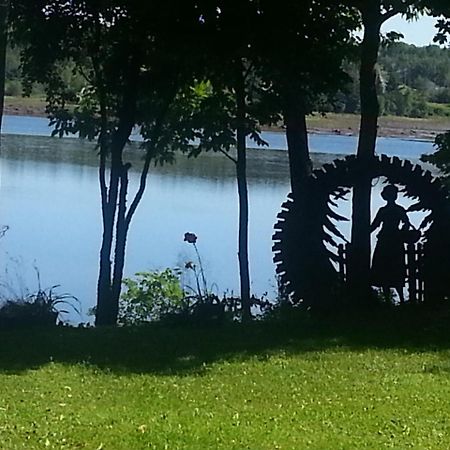 Calais Crossing River House Bed And Breakfast Luaran gambar